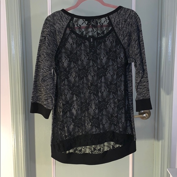 Sweater/top - Picture 2 of 2